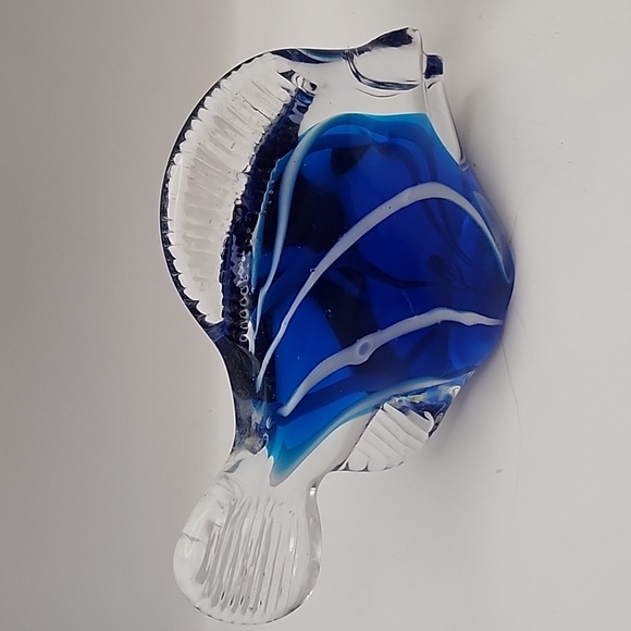 Art Glass Fish Paper Weights 4 Count - Picture 2 of 11